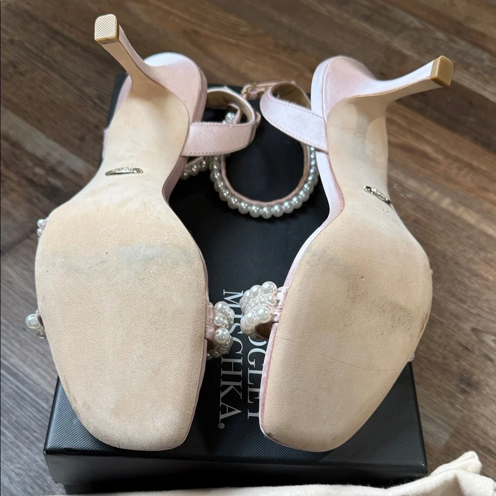 Badgley Mischka Pink Heels with Pearl Details Size 10